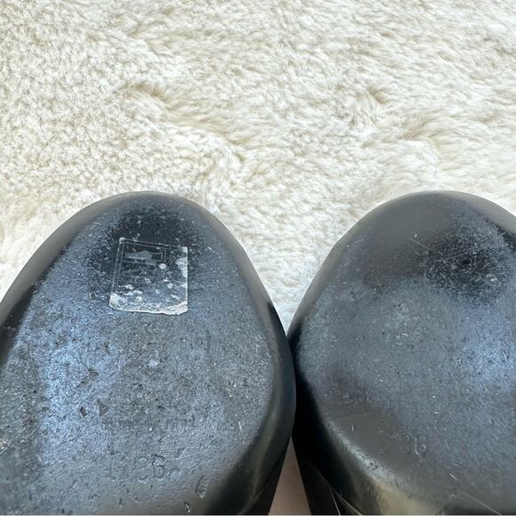 CHANEL women high heels with metal heel size 36 EU Authentic Retail 1450$ - Picture 6 of 9